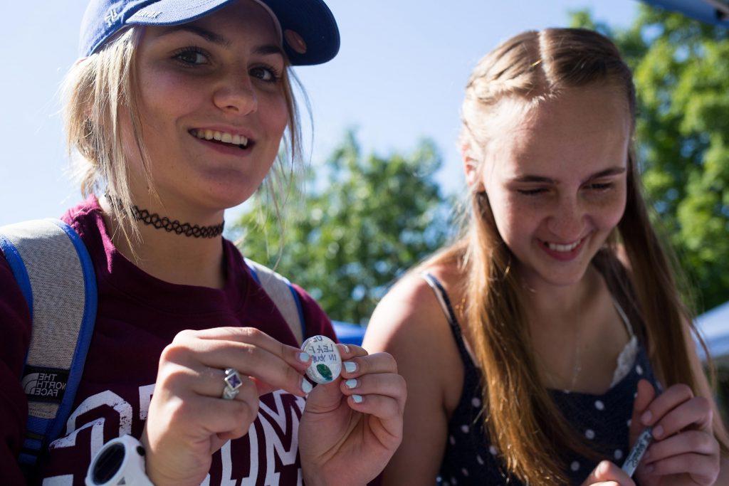 umkc_osi_lgbtqia -冰淇淋social_at way_026_sm - 1024 x683——大学.jpg